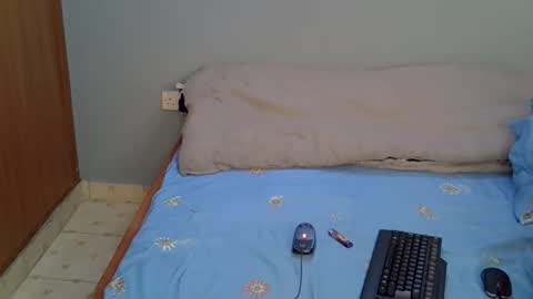 Snapshot of blue_berry02 chatting on 6, 10, 2025 blue_berry02 online show from 6, 10, 2025