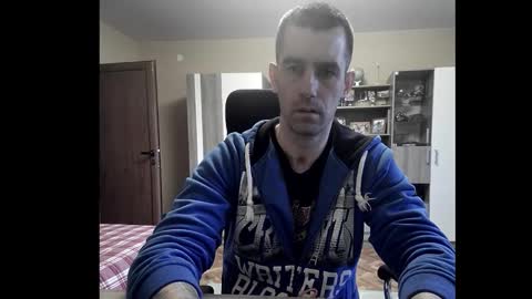Snapshot of blue_eyed_wolf chatting on 5, 2, 2026 Runaway online show from 5, 2, 2026