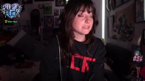 Blue online show from 17, 9, 2025