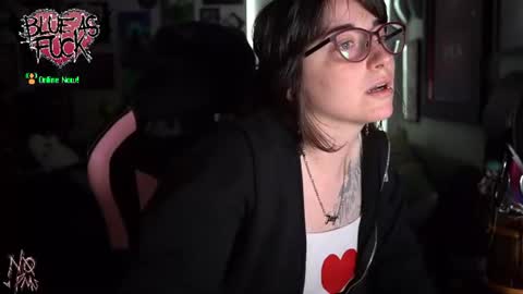 Snapshot of blueasfuck chatting on 4, 7, 2026 Blue online show from 4, 7, 2026