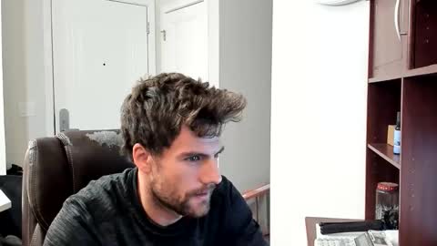 Snapshot of bluecollarhunk chatting on 21, 12, 2025 BlueCollarHunk online show from 21, 12, 2025