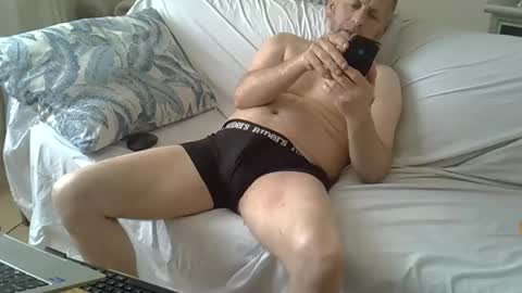 Snapshot of bluehot59 chatting on 8, 3, 2026 blue online show from 8, 3, 2026