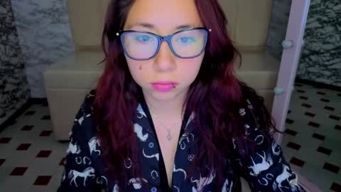 Hi Stream 200pm at 900pm online show from 7, 4, 2026