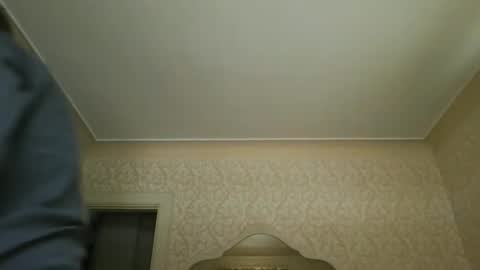 Snapshot of bluemoose70 chatting on 5, 1, 2025 bluemoose70 online show from 5, 1, 2025