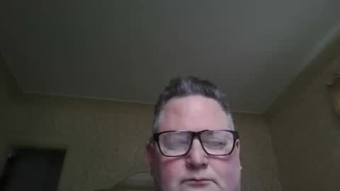 Snapshot of bluemoose70 chatting on 7, 11, 2025 bluemoose70 online show from 7, 11, 2025