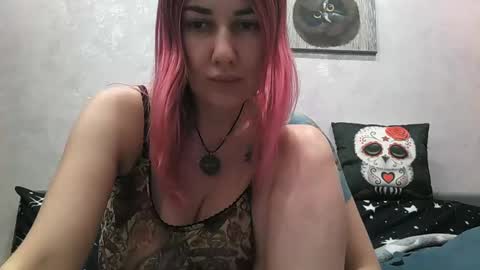 Snapshot of bluexowl chatting on 10, 3, 2025 BlueXOwl online show from 10, 3, 2025