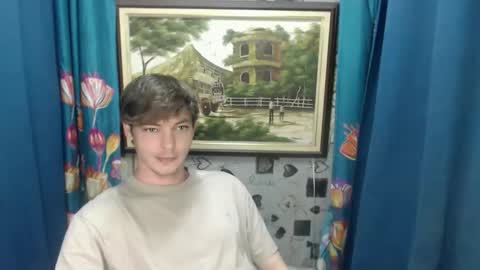 Snapshot of blueyedboyinasia chatting on 19, 5, 2026 blueeyedboyisasia online show from 19, 5, 2026