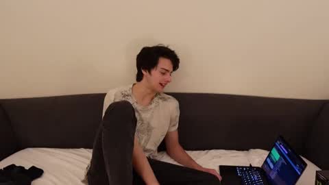 BluSky online show from 17, 2, 2025