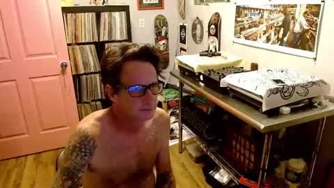 Snapshot of bnczuperzexy chatting on 11, 10, 2025 ZuperZexyZounds online show from 11, 10, 2025