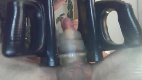 Snapshot of bobby123572970 chatting on 27, 11, 2025 Bobby123 online show from 27, 11, 2025