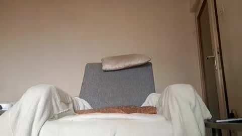 Snapshot of bobbytoyyboy chatting on 8, 12, 2024 bobbytoyyboy online show from 8, 12, 2024