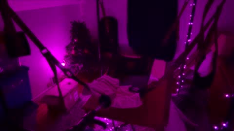 Snapshot of bodiddly64 chatting on 26, 11, 2025 bodiddly64 online show from 26, 11, 2025