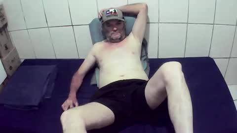 Snapshot of bolado22323 chatting on 6, 1, 2025 cesar augusto online show from 6, 1, 2025