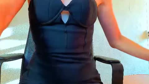 Mia online show from 26, 6, 2026