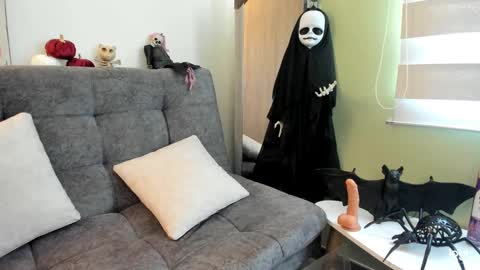 Snapshot of bombom18_ chatting on 9, 10, 2025 Bombom online show from 9, 10, 2025