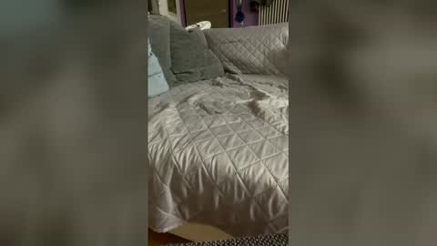 bonbom83 online show from 3, 12, 2025