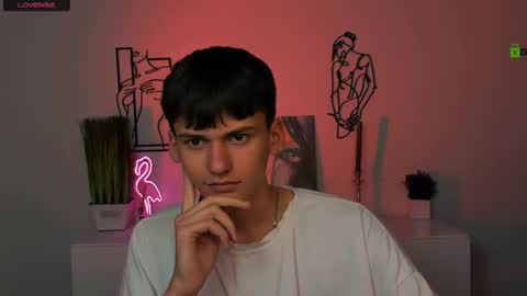 Snapshot of bondi_vv chatting on 26, 10, 2025 bondi_vv online show from 26, 10, 2025