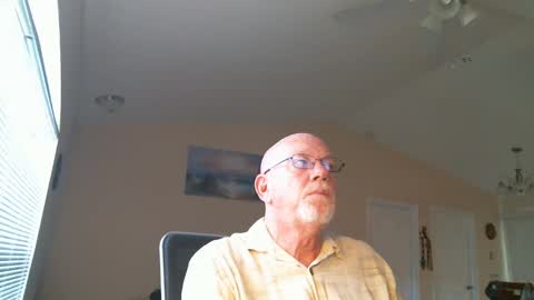 Snapshot of bone2play chatting on 5, 3, 2025 FRECKLES online show from 5, 3, 2025