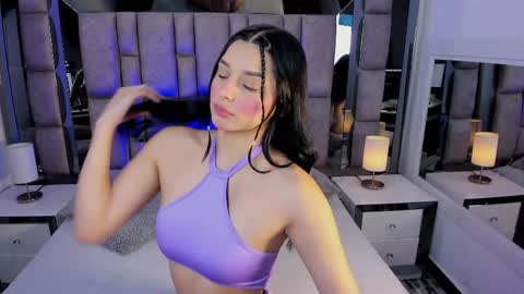 bonet_iris online show from 7, 4, 2026