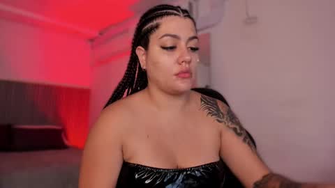 Bonnie  online show from 20, 11, 2025