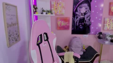 Bonnie online show from 2, 12, 2025