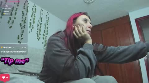 Bonnie Help me reach 500 likes online show from 4, 1, 2025