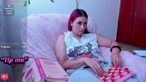 Bonnie Help me reach 500 likes online show from 27, 1, 2025