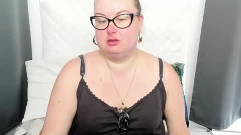 Bonnie online show from 13, 10, 2025