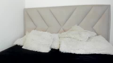 Bonnie  online show from 31, 10, 2025