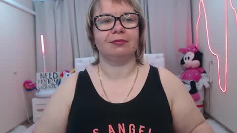 bonnnyboobsy online show from 24, 5, 2026