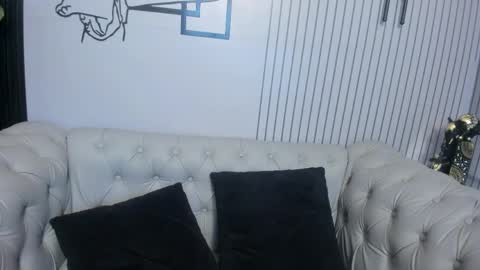 Vicky online show from 30, 4, 2026
