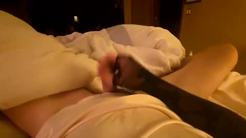 Snapshot of bono0155 chatting on 25, 11, 2025 silky sissy sarah online show from 25, 11, 2025