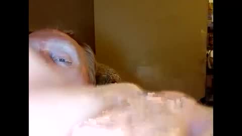 Snapshot of bonzoband chatting on 21, 1, 2025 bonzoband online show from 21, 1, 2025