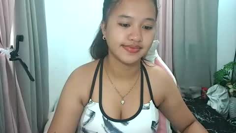 Snapshot of boobsypinay_zhein chatting on 21, 2, 2026 boobsypinay_zhein online show from 21, 2, 2026