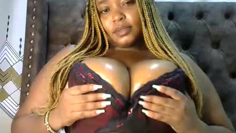 Snapshot of boobvherry chatting on 29, 4, 2026 boobvherry online show from 29, 4, 2026
