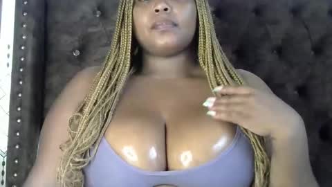Snapshot of boobvherry chatting on 30, 4, 2026 boobvherry online show from 30, 4, 2026