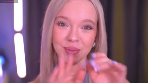 Alina online show from 9, 4, 2026