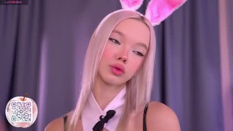Snapshot of boobybliss chatting on 20, 7, 2026 Alina online show from 20, 7, 2026
