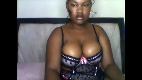 Snapshot of boobylicious012 chatting on 4, 5, 2026 boobylicious012 online show from 4, 5, 2026