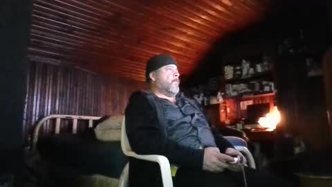 Snapshot of booshy chatting on 26, 12, 2024 Booshwa online show from 26, 12, 2024