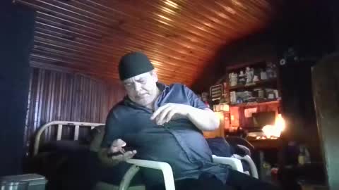 Snapshot of booshy chatting on 2, 2, 2025 Booshwa online show from 2, 2, 2025