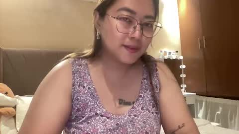 Snapshot of booty_princess0 chatting on 17, 11, 2025 Princess online show from 17, 11, 2025