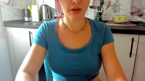 Klaras room online show from 30, 7, 2026