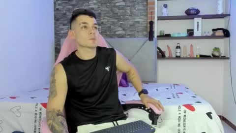 booyhott_ online show from 10, 1, 2026