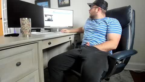 Boredhorndog online show from 10, 1, 2025