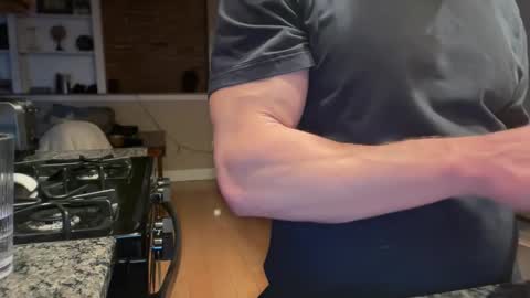 boredstud993102 online show from 5, 3, 2026