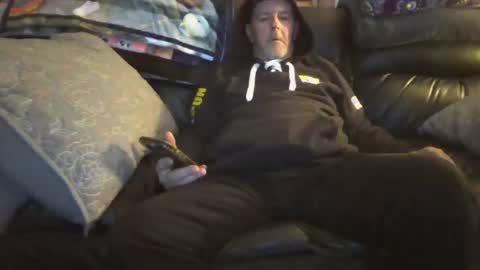 bostonguy1969 online show from 2, 12, 2024