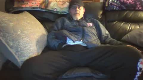 bostonguy1969 online show from 18, 2, 2025