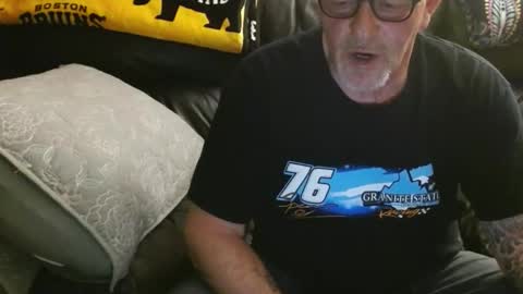 bostonguy1969 online show from 15, 4, 2026