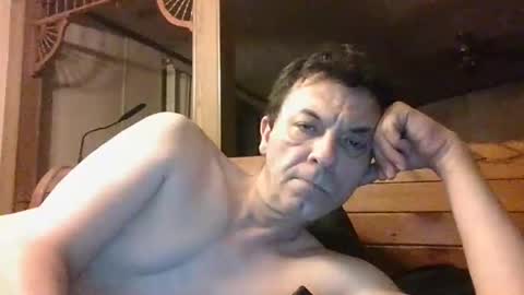 Snapshot of bottomcdforoldersc chatting on 13, 5, 2026 James online show from 13, 5, 2026